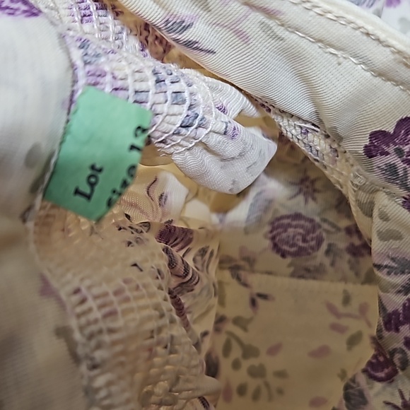 Vintage 70s Buttery Yellow Floral Dress - Picture 14 of 16